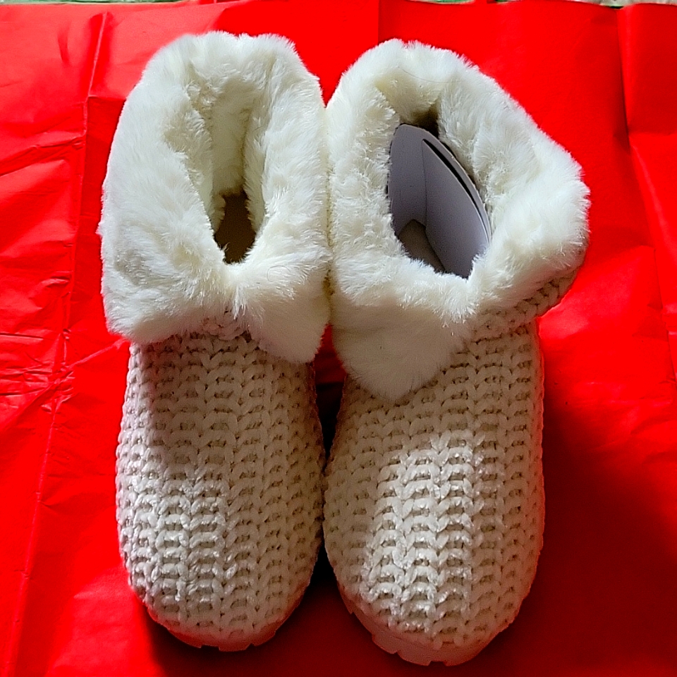 Cozy Brand New Slippers Brand New